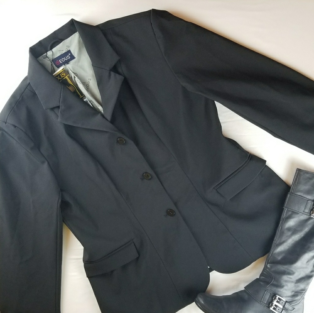 Eous Equestrian Hunt Coat